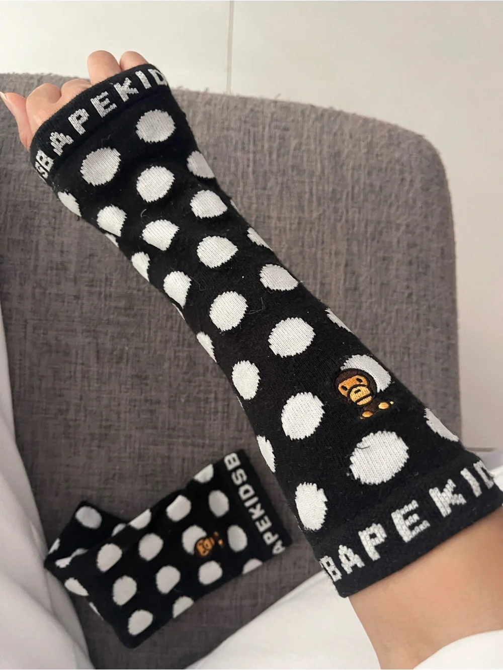 BAPE KIDS Baby Milo Polka Dot Leg Warmers